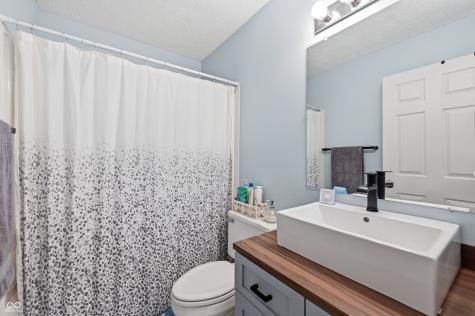 6926 Caribou Drive Indianapolis IN 46278