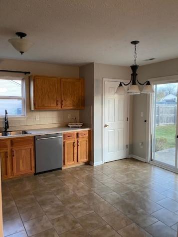 12141 Laurelwood Drive Indianapolis IN 46236