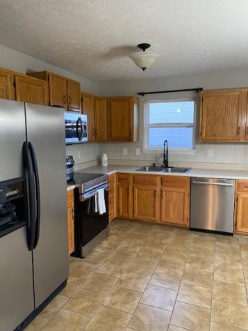12141 Laurelwood Drive Indianapolis IN 46236
