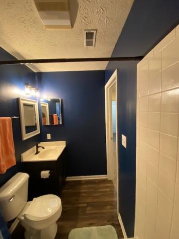 12141 Laurelwood Drive Indianapolis IN 46236