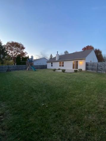 12141 Laurelwood Drive Indianapolis IN 46236
