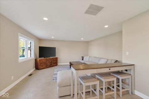 5986 Hall Road Plainfield IN 46168