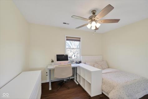 5986 Hall Road Plainfield IN 46168