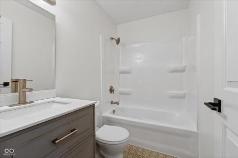 5986 Hall Road Plainfield IN 46168