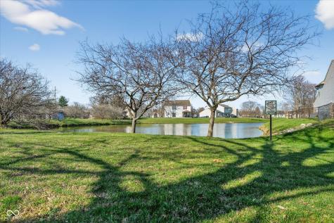 5986 Hall Road Plainfield IN 46168