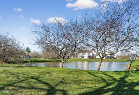 5986 Hall Road Plainfield IN 46168
