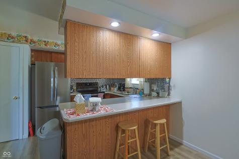 5120 Navajo Court Columbus IN 47203