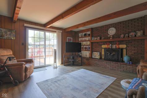 5120 Navajo Court Columbus IN 47203