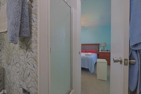 5120 Navajo Court Columbus IN 47203