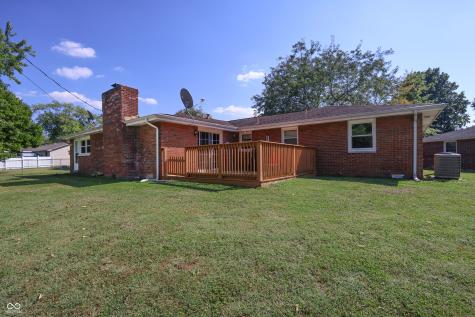 5120 Navajo Court Columbus IN 47203