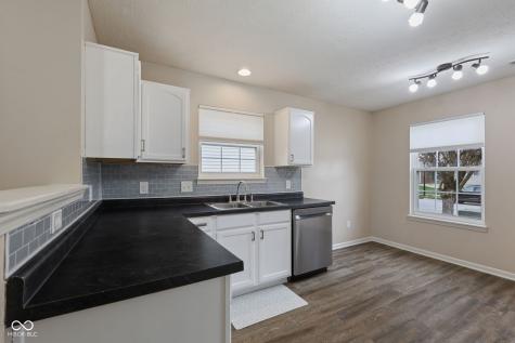 970 Lincoln Park West Drive Greenwood IN 46142