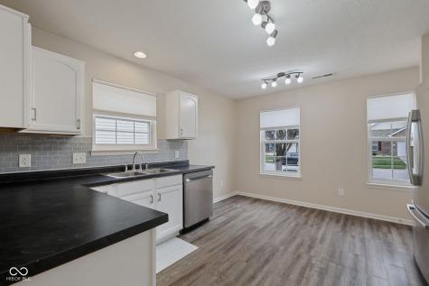 970 Lincoln Park West Drive Greenwood IN 46142