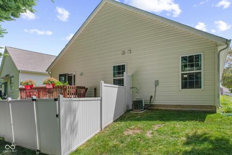 970 Lincoln Park West Drive Greenwood IN 46142
