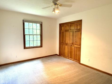 180 Oakbrook Drive Columbus IN 47201