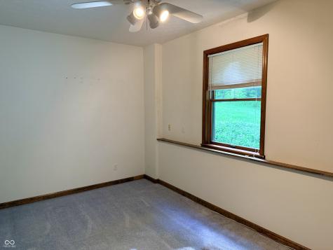 180 Oakbrook Drive Columbus IN 47201