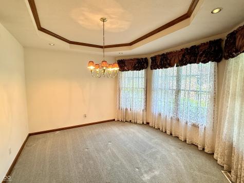 180 Oakbrook Drive Columbus IN 47201