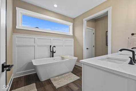 5459 Chancery Boulevard Greenwood IN 46143