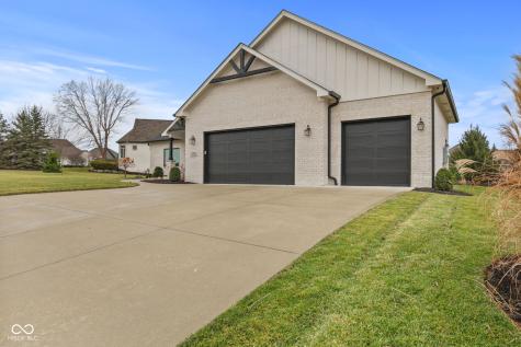 5459 Chancery Boulevard Greenwood IN 46143