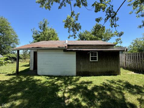 612 N Mill Street Hartford City IN 47348