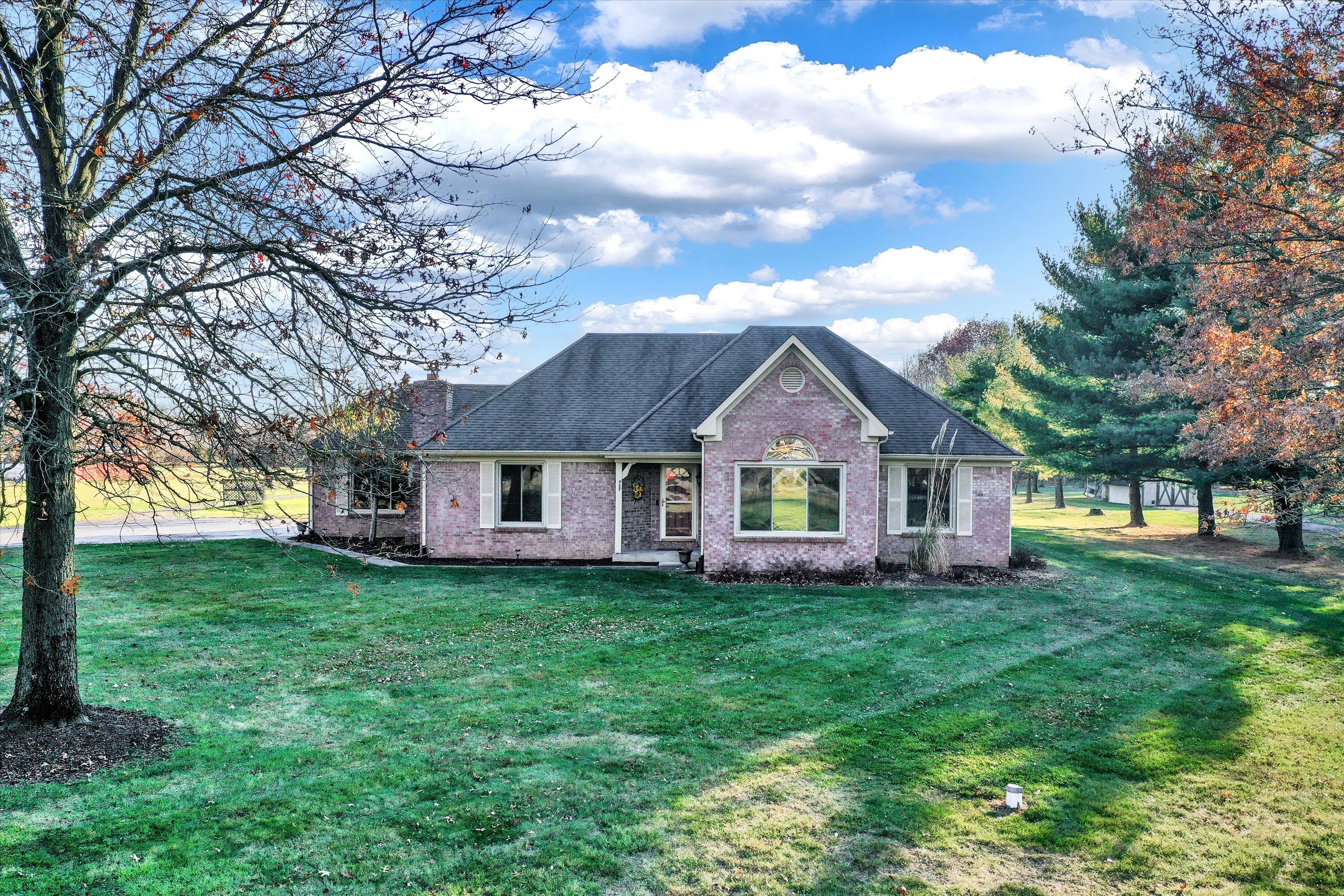 10221 E Thompson Road Indianapolis IN 46239