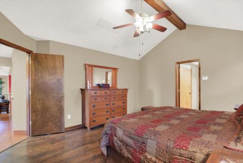 10221 E Thompson Road Indianapolis IN 46239
