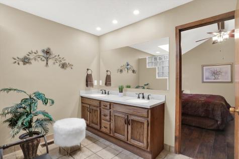 10221 E Thompson Road Indianapolis IN 46239
