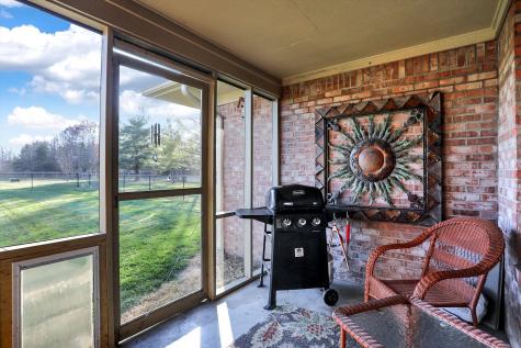 10221 E Thompson Road Indianapolis IN 46239