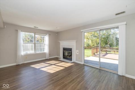 5818 Common Circle Indianapolis IN 46220