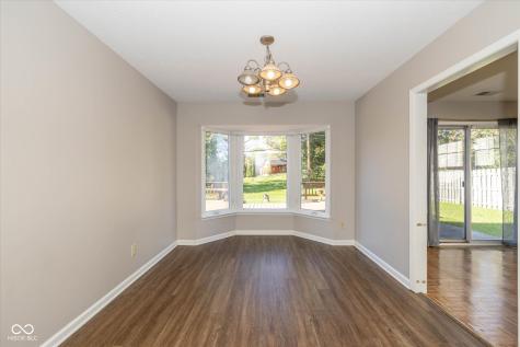 5818 Common Circle Indianapolis IN 46220