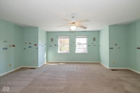 5818 Common Circle Indianapolis IN 46220