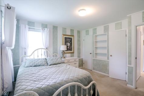 1225 E 105th Street Indianapolis IN 46280
