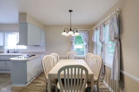 1225 E 105th Street Indianapolis IN 46280