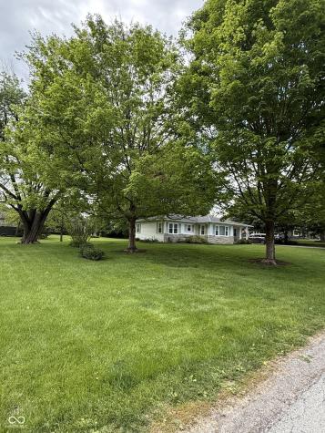 1225 E 105th Street Indianapolis IN 46280