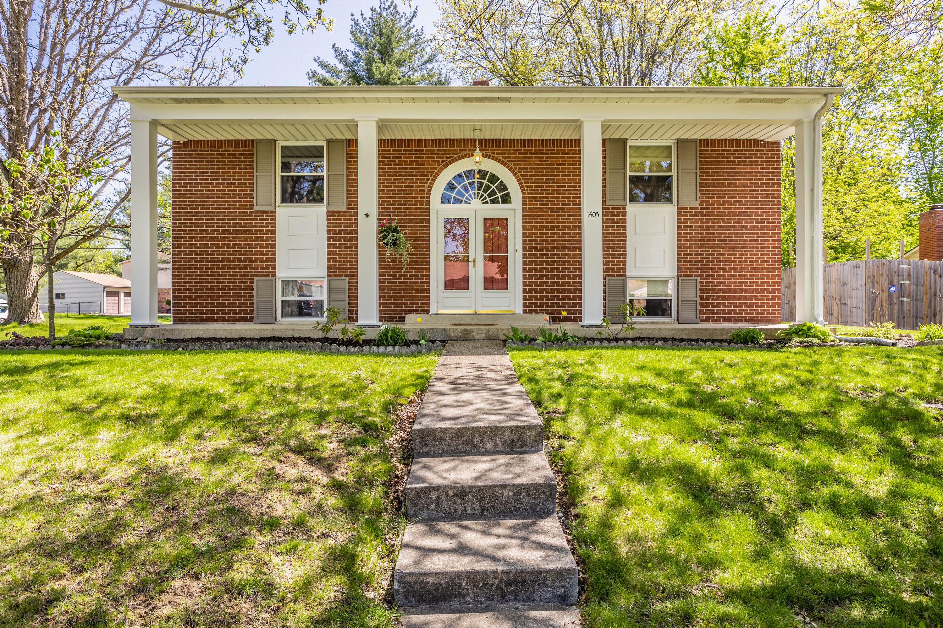 1405 N Harbison Avenue Indianapolis IN 46219