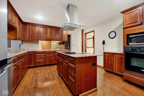 1915 Winding Ridge Avenue Indianapolis IN 46217