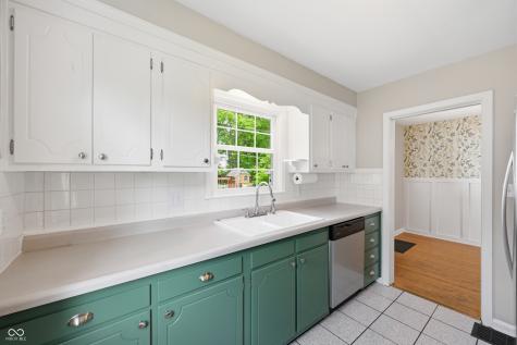 112 N Sheridan Avenue Indianapolis IN 46219