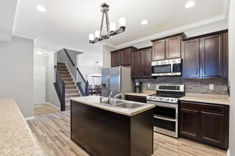 18195 Pennsy Way Westfield IN 46074