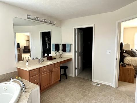 12416 Cirrus Drive Fishers IN 46037