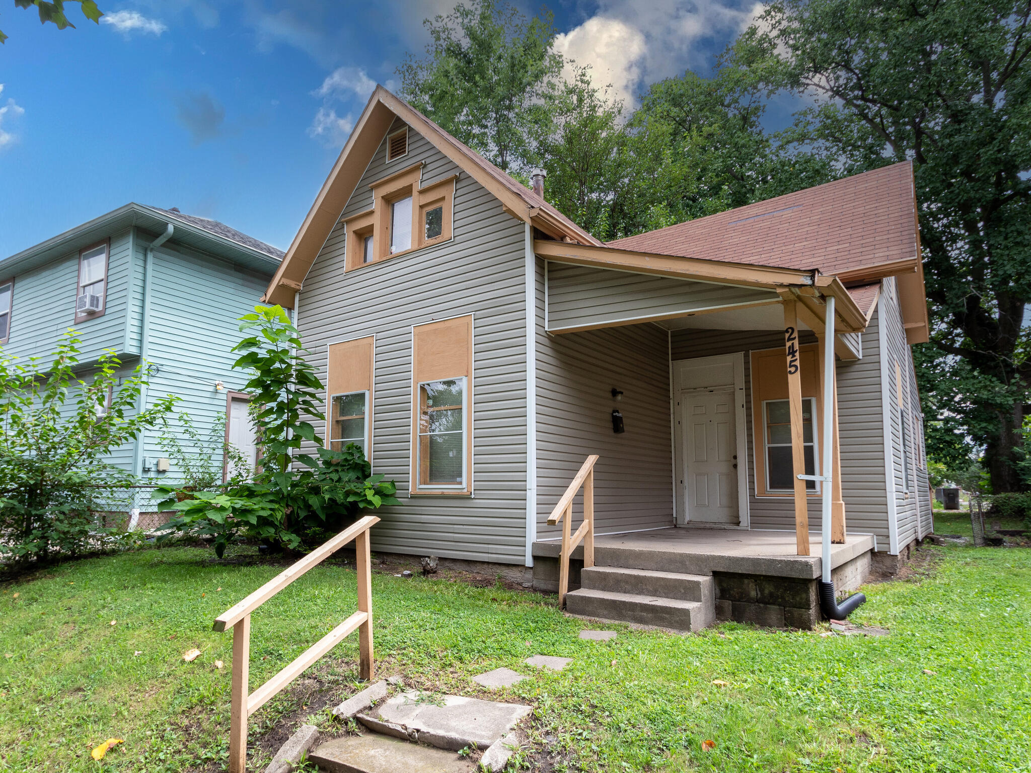 245 Jefferson Avenue Indianapolis IN 46201