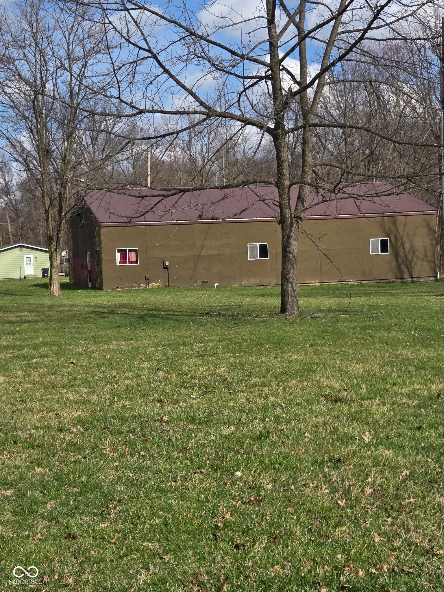 5390 N Clay Street Butlerville IN 47223