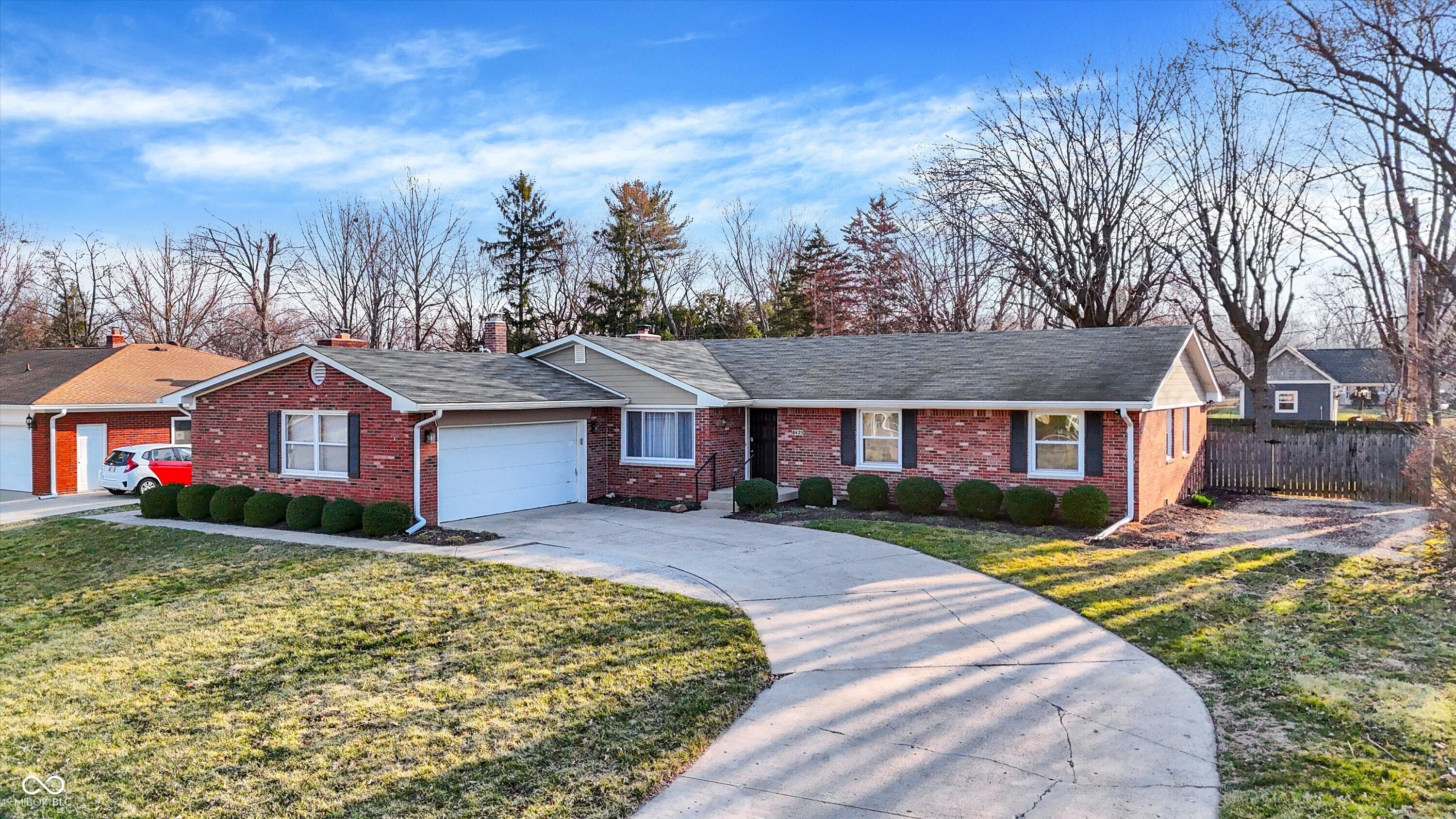 8425 Bishops Lane Indianapolis IN 46217