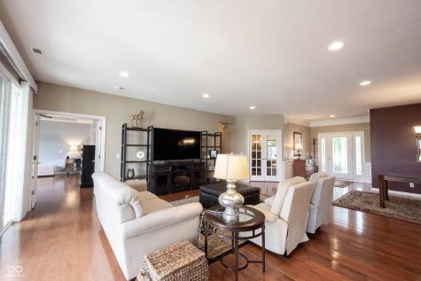 16275 Oakford Trail Fishers IN 46037