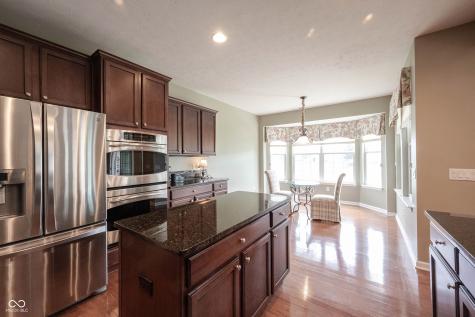 16275 Oakford Trail Fishers IN 46037