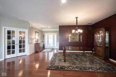 16275 Oakford Trail Fishers IN 46037