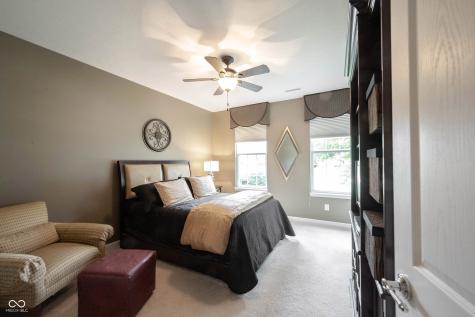 16275 Oakford Trail Fishers IN 46037