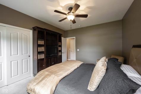 16275 Oakford Trail Fishers IN 46037