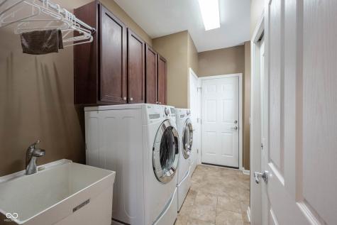 16275 Oakford Trail Fishers IN 46037