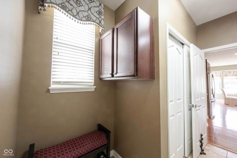 16275 Oakford Trail Fishers IN 46037
