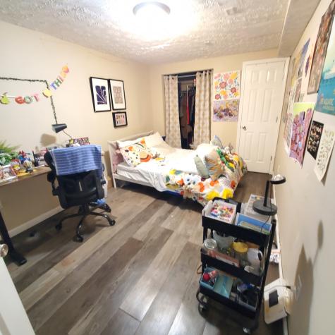 144 W 49th Street Indianapolis IN 46208
