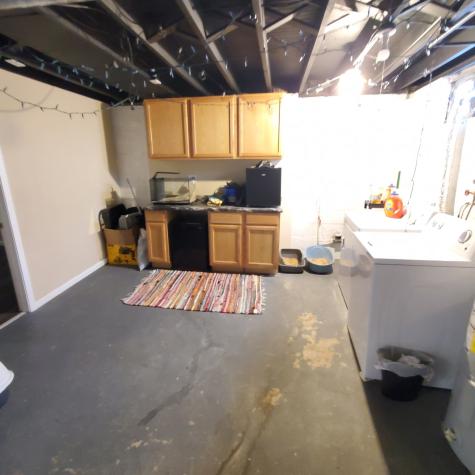 144 W 49th Street Indianapolis IN 46208